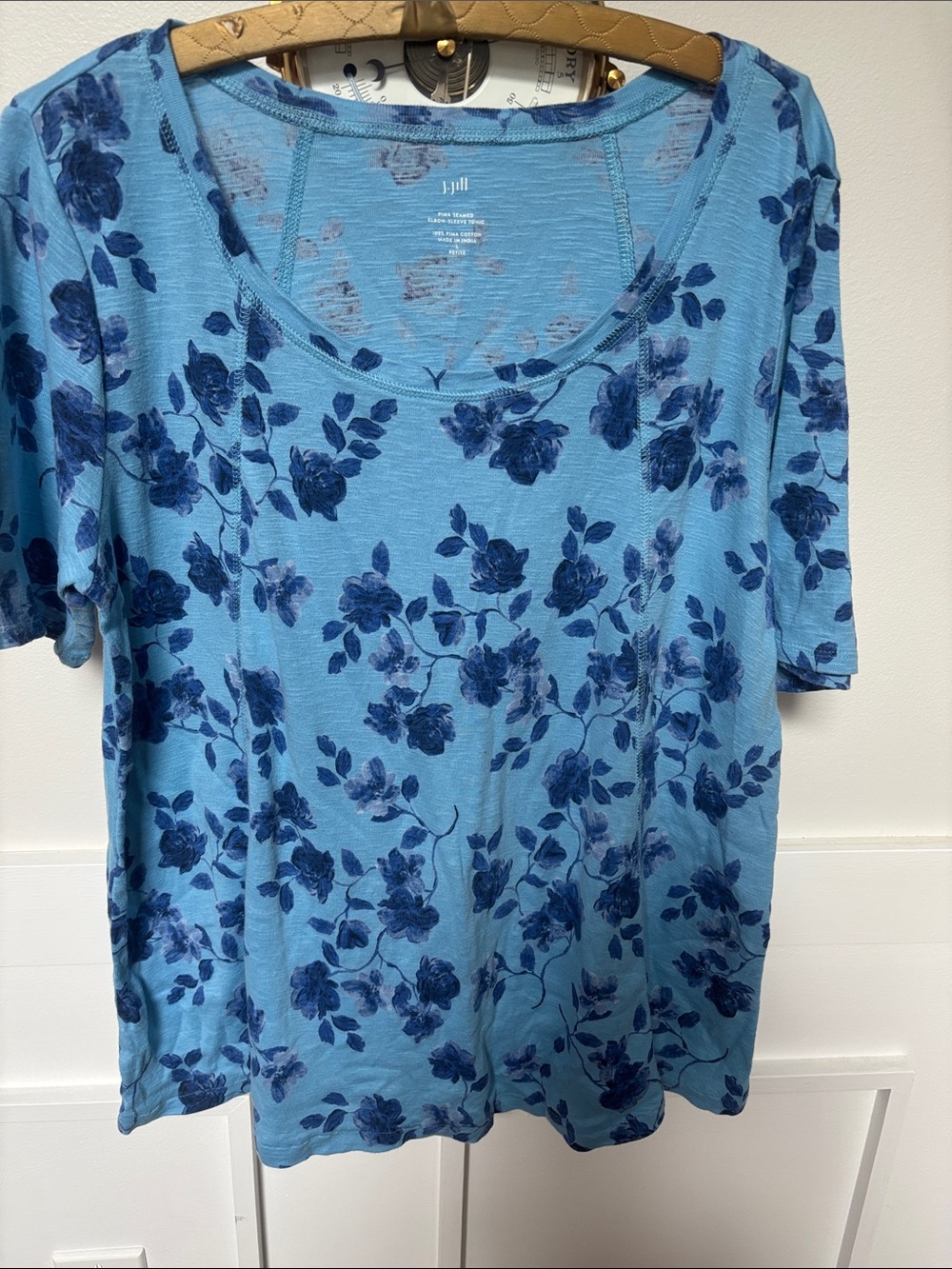J.Jill blue floral knit top elbow sleeve tunic